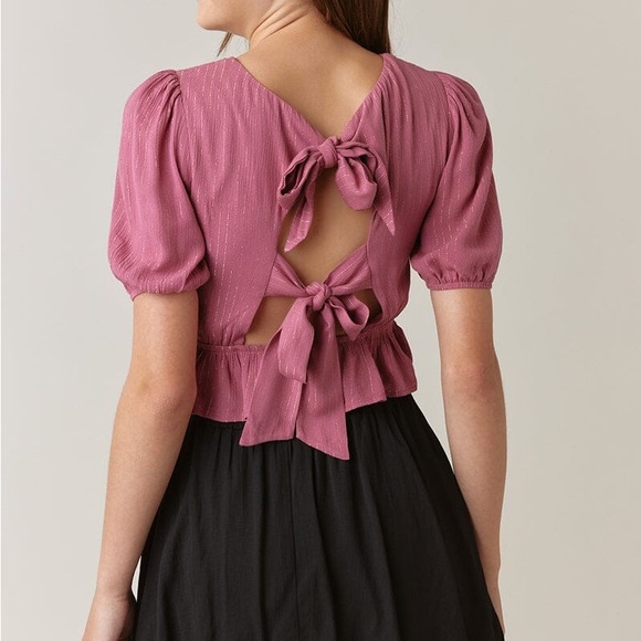 GIRLS TIED IN BLACK POOFY SLEEVED BLOUSE - Picture 2 of 5